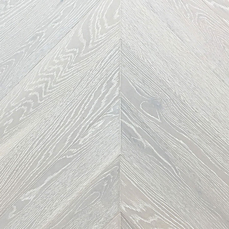  Wood Bee Chevron  Дуб Неве браш матовый Neve, UV-лак gloss 5-9% (левая)